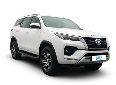 Toyota Fortuner-img